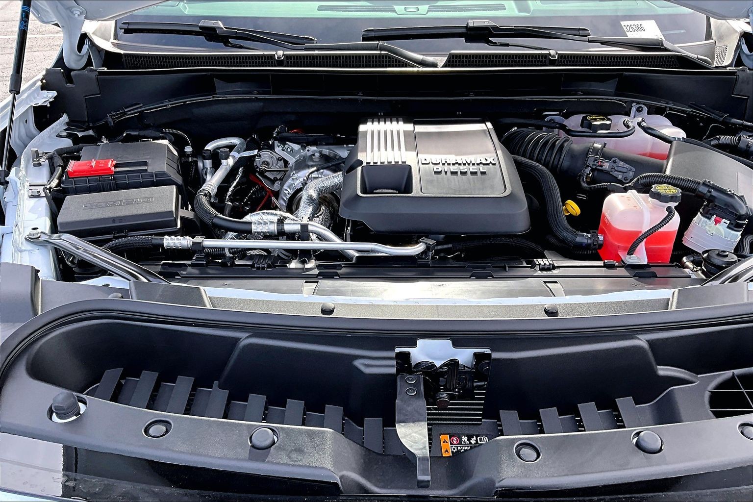 2026 GMC Yukon XL Denali - Photo 14