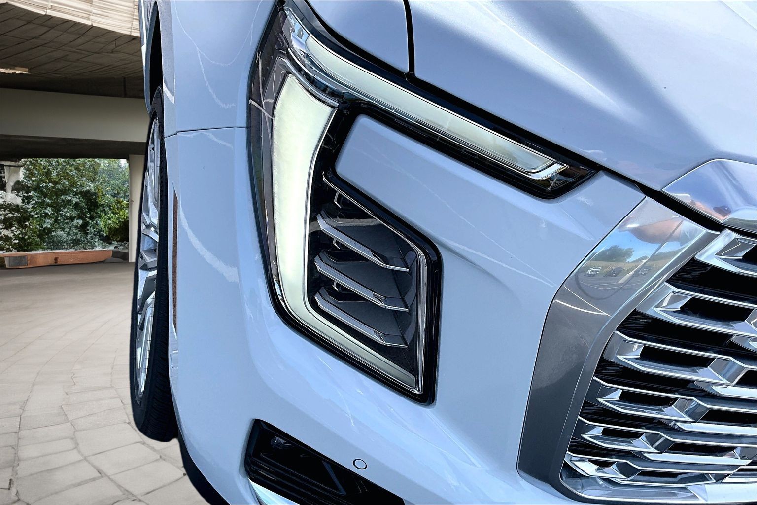 2026 GMC Yukon XL Denali - Photo 38