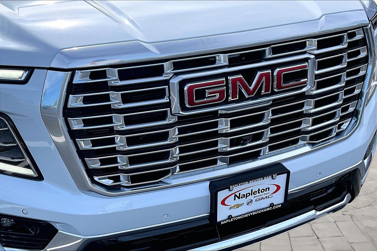 2026 GMC Yukon XL Denali - Photo 39