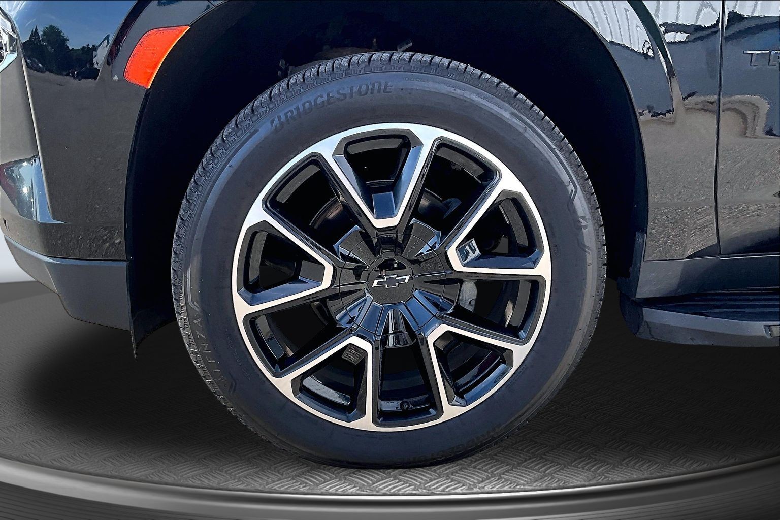 2023 Chevrolet Tahoe RST - Photo 10