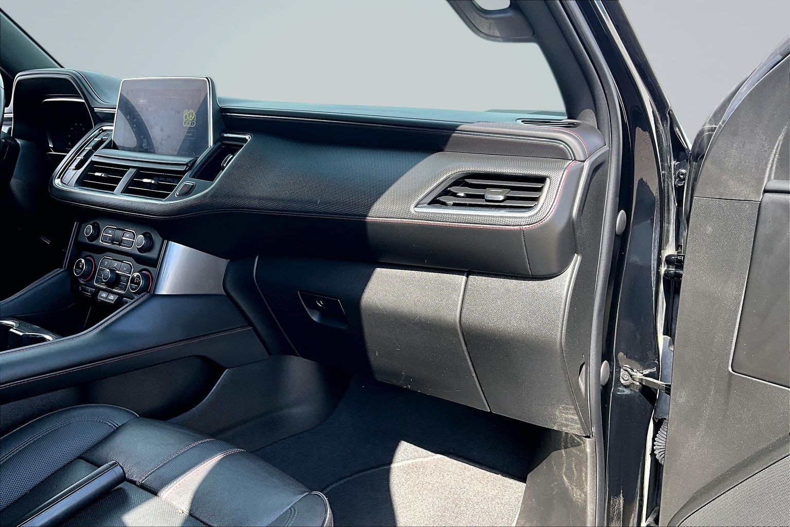 2023 Chevrolet Tahoe RST - Photo 18