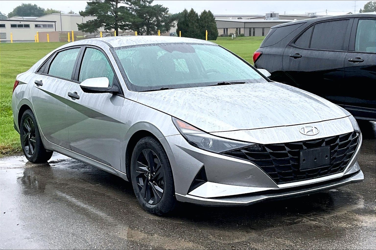 Used 2022 Hyundai Elantra SEL with VIN 5NPLM4AG5NH068468 for sale in Columbus, WI