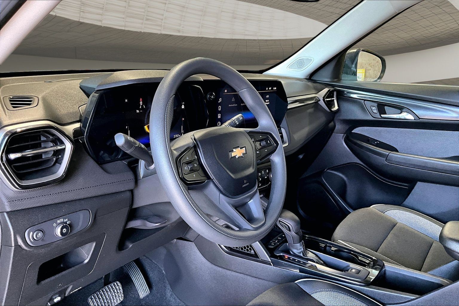 2026 Chevrolet Trailblazer LS - Photo 8