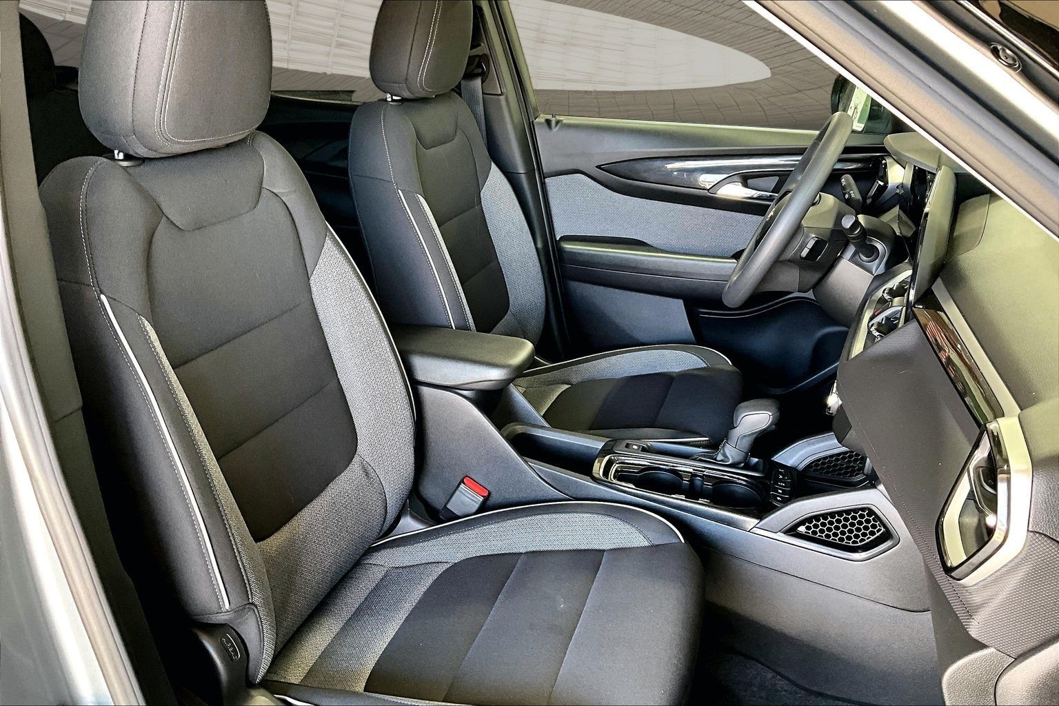 2026 Chevrolet Trailblazer LS - Photo 12