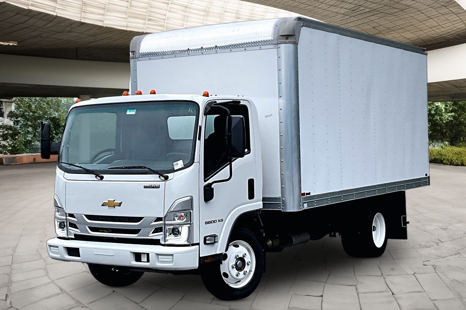 2024 Chevrolet 5500 Xg Lcf Gas N/A