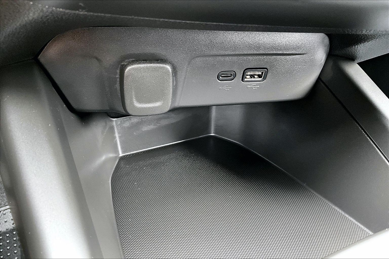 2026 Chevrolet Trax LS - Photo 28