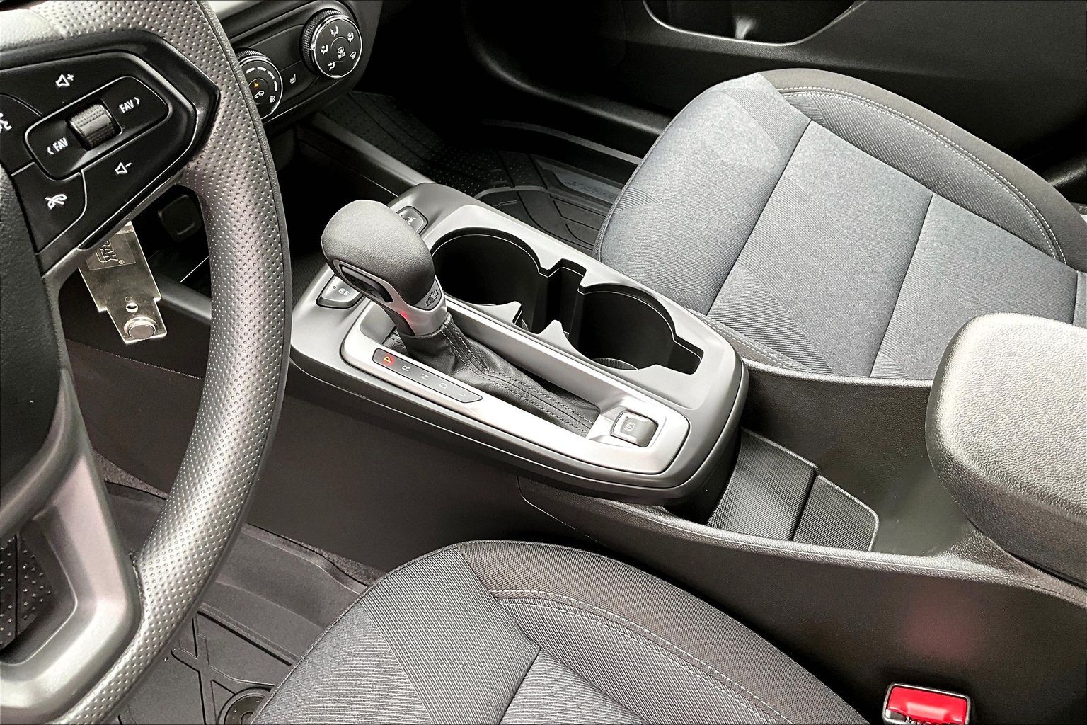 2026 Chevrolet Trax LS - Photo 29