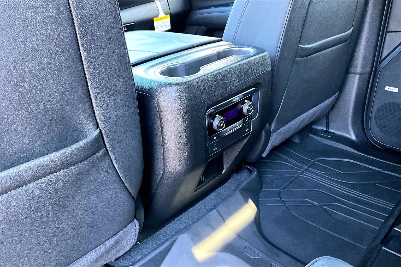 2027 Chevrolet Tahoe Z71 - Photo 24