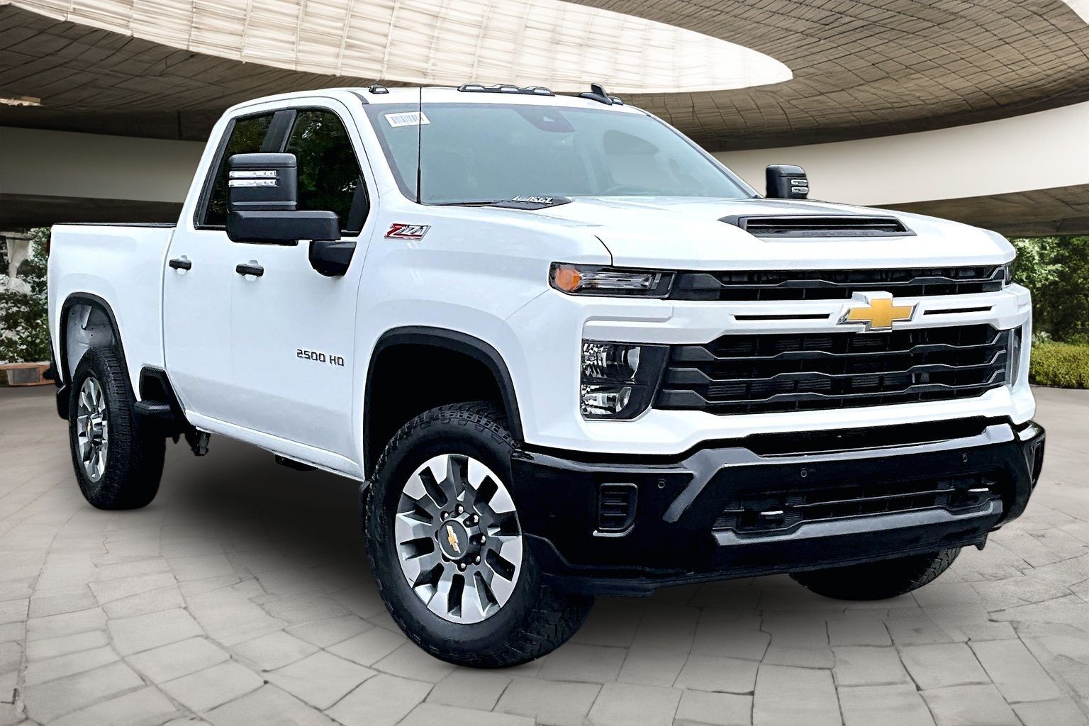 2026 Chevrolet Silverado 2500 HD Custom - Photo 2