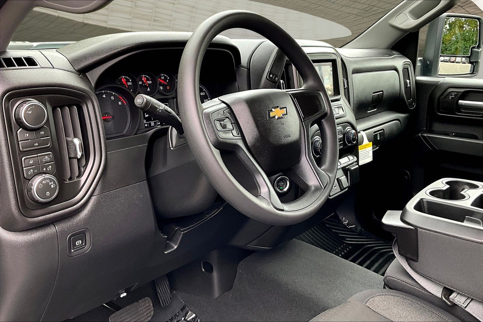 2026 Chevrolet Silverado 2500 HD Custom - Photo 8