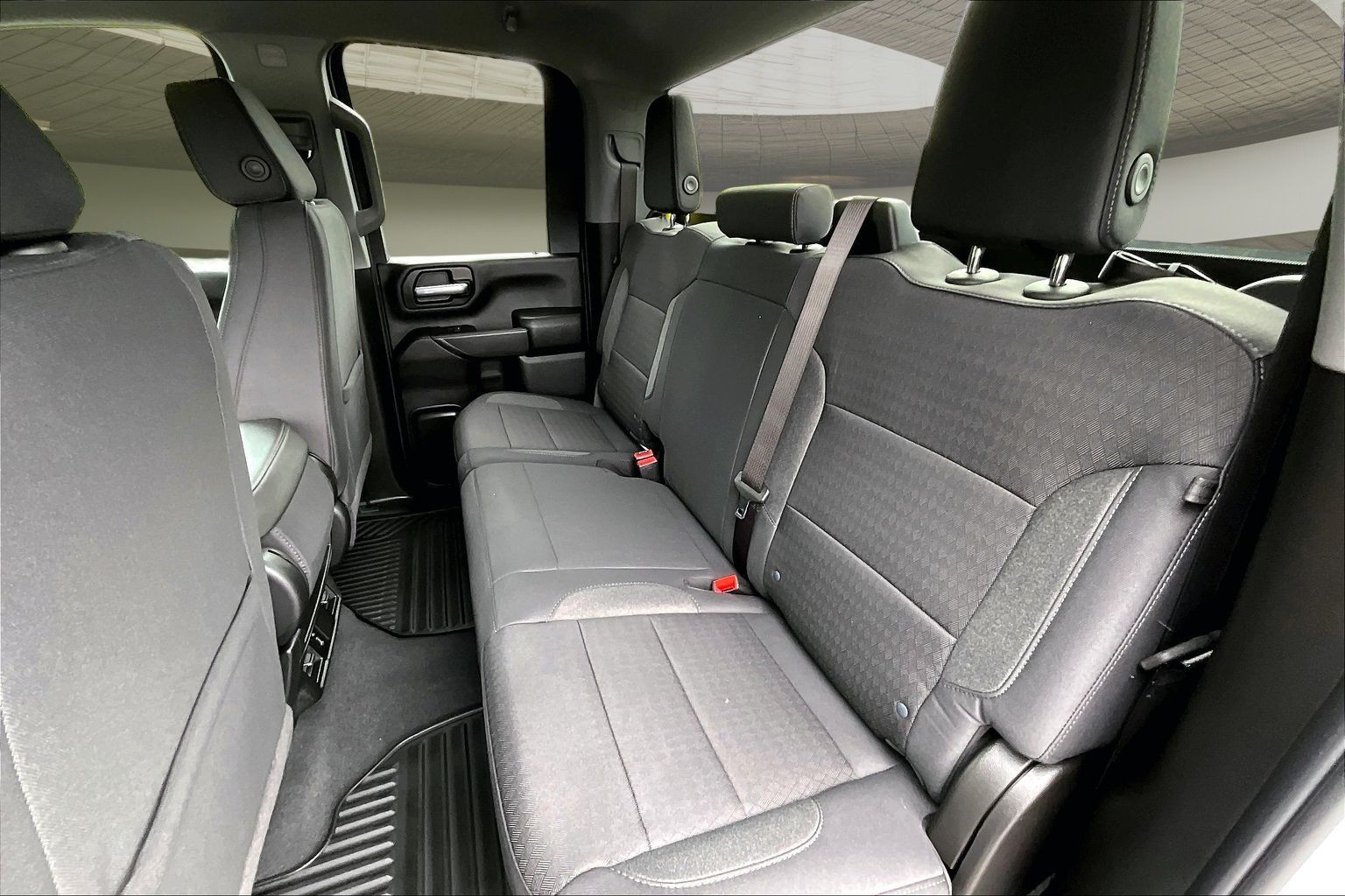 2026 Chevrolet Silverado 2500 HD Custom - Photo 32