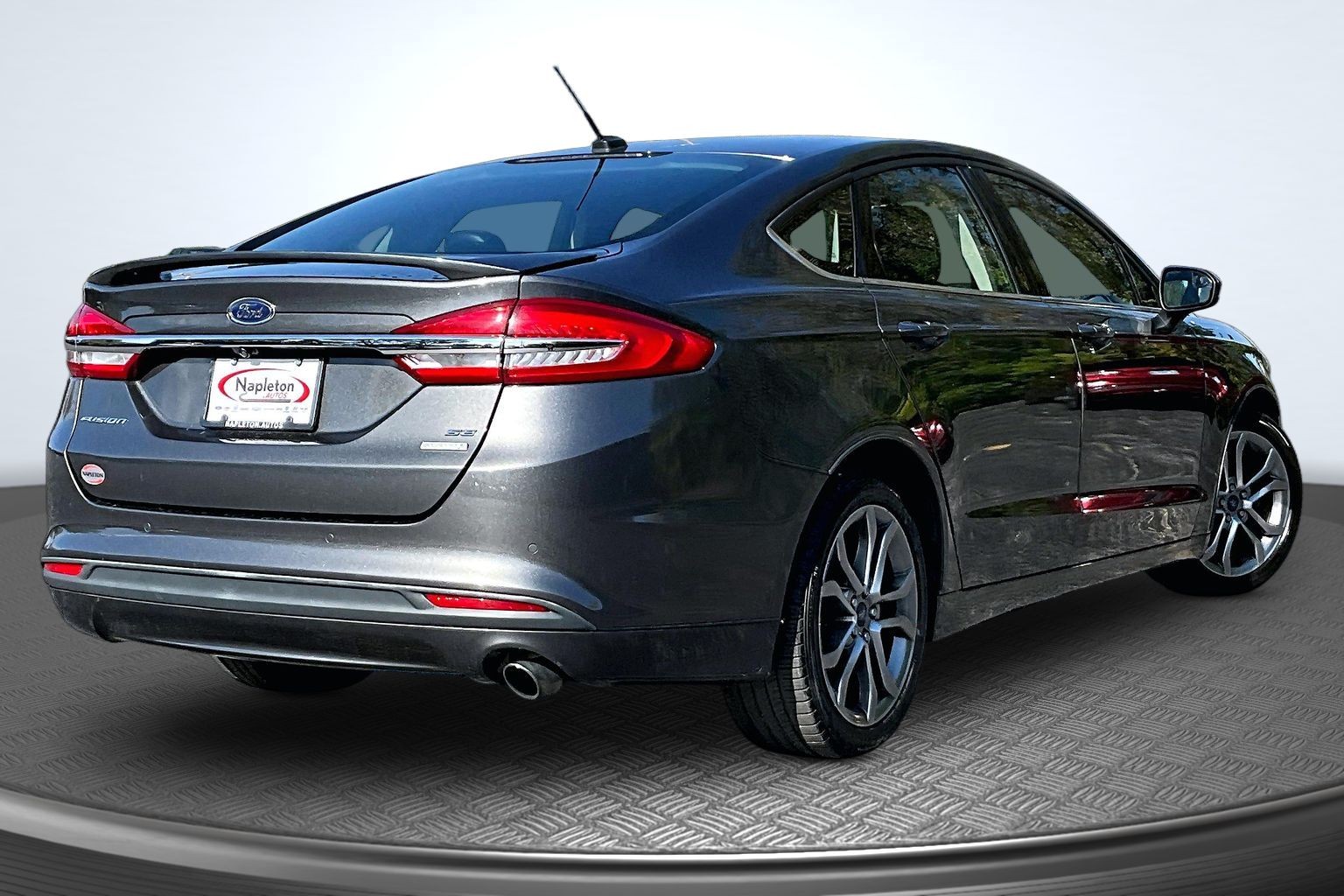 Used 2017 Ford Fusion SE with VIN 3FA6P0HD0HR304539 for sale in St. Charles, IL