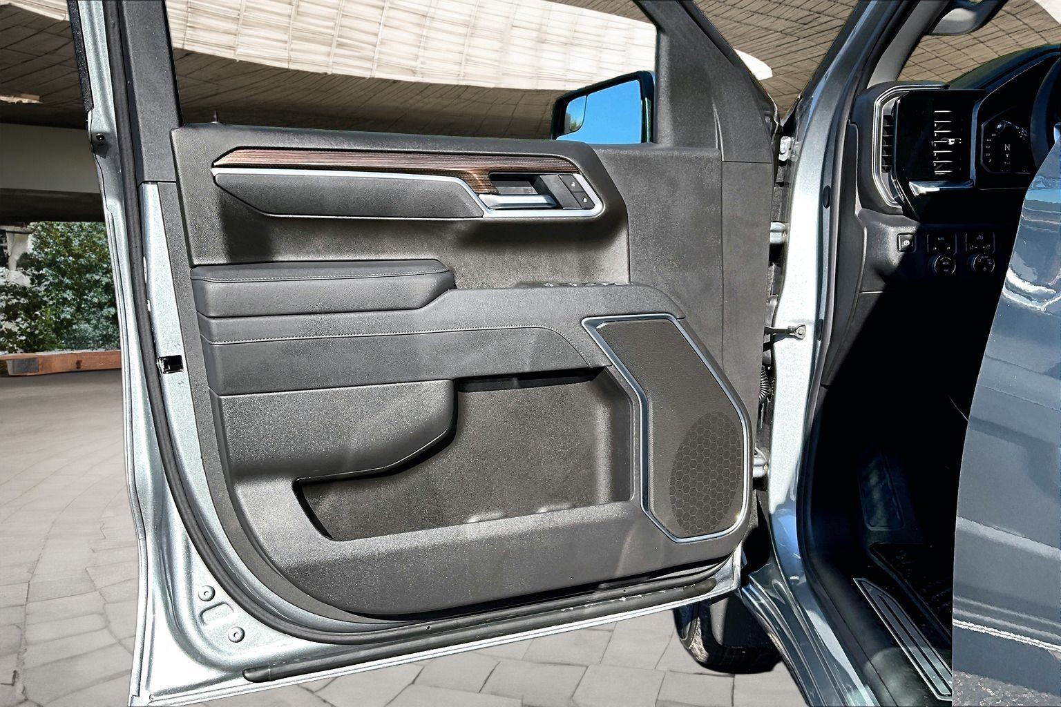 Vehicle thumbnail