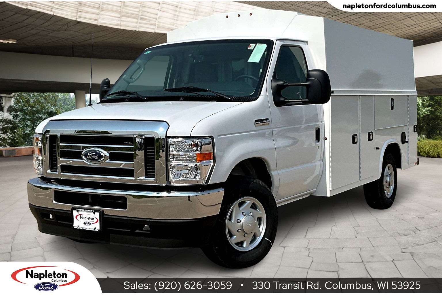 2025 Ford E-350 Cutaway BASE
