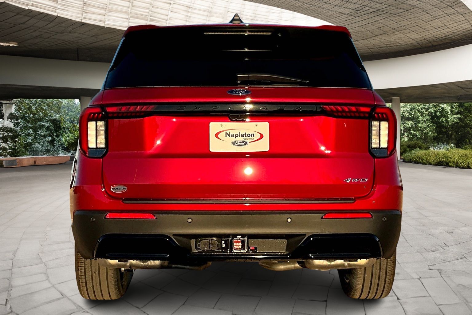 2026 Ford Explorer ST-Line - Photo 4