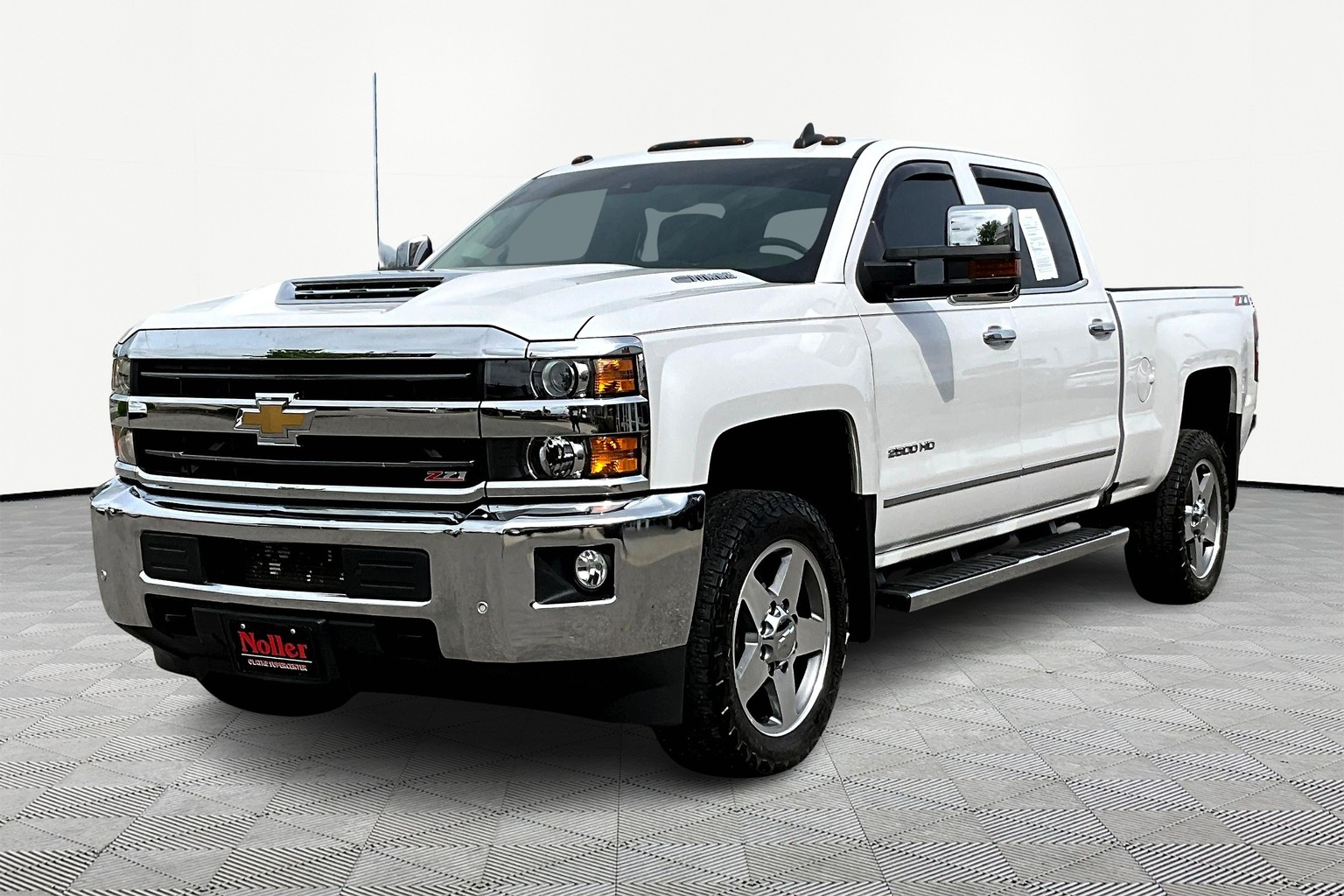 Headlamp and Fog Lamp Kit | CHEVROLET SILVERADO 2500HD LTZ 2019