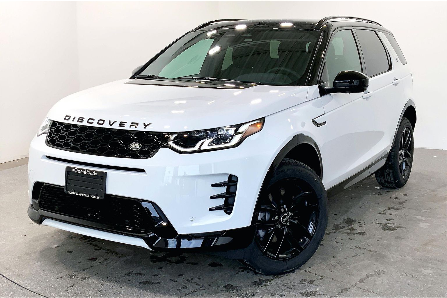 Fuji White 2026 Land Rover Discovery Sport SUV / Crossover All-Wheel Drive Automatic