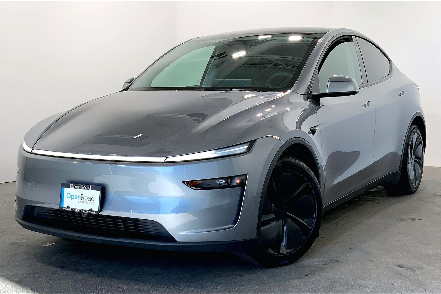 Gray 2026 Tesla Model Y Long Range AWD SUV / Crossover All-Wheel Drive Automatic