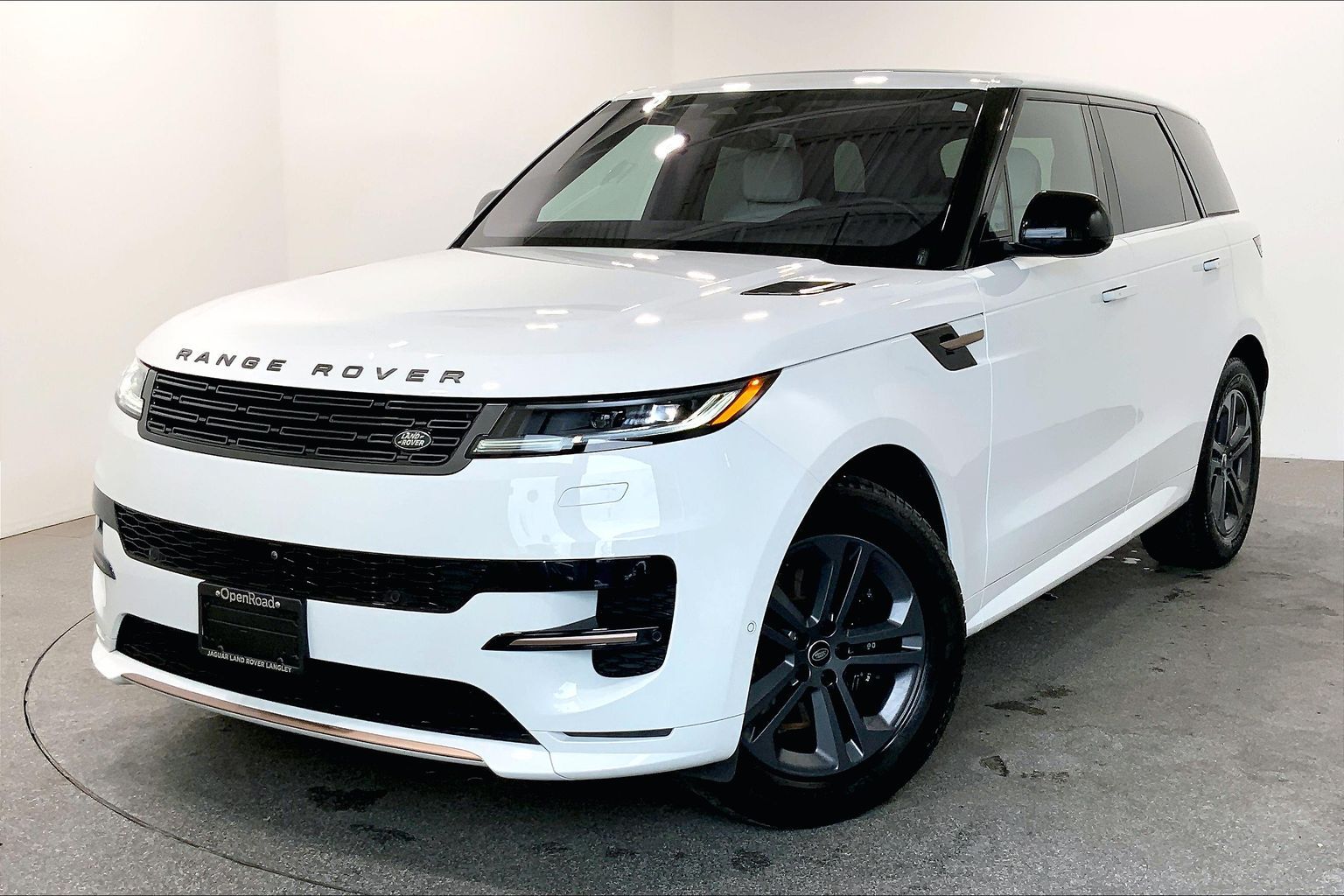 Fuji White (Solid) 2023 Land Rover Range Rover Sport SUV / Crossover All-Wheel Drive Automatic