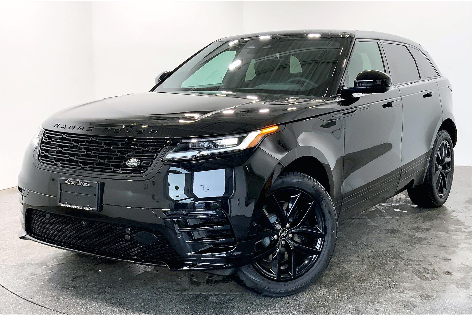 Santorini Black Metallic 2026 Land Rover Range Rover Velar SUV / Crossover All-Wheel Drive Automatic