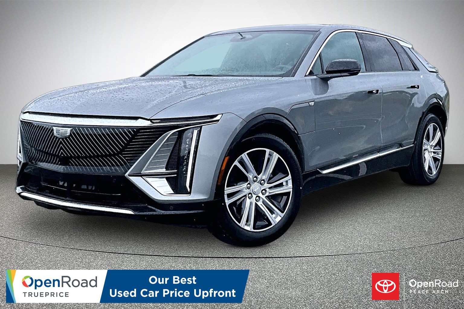 Argent Silver Metallic 2024 Cadillac LYRIQ SUV / Crossover Rear-Wheel Drive Automatic