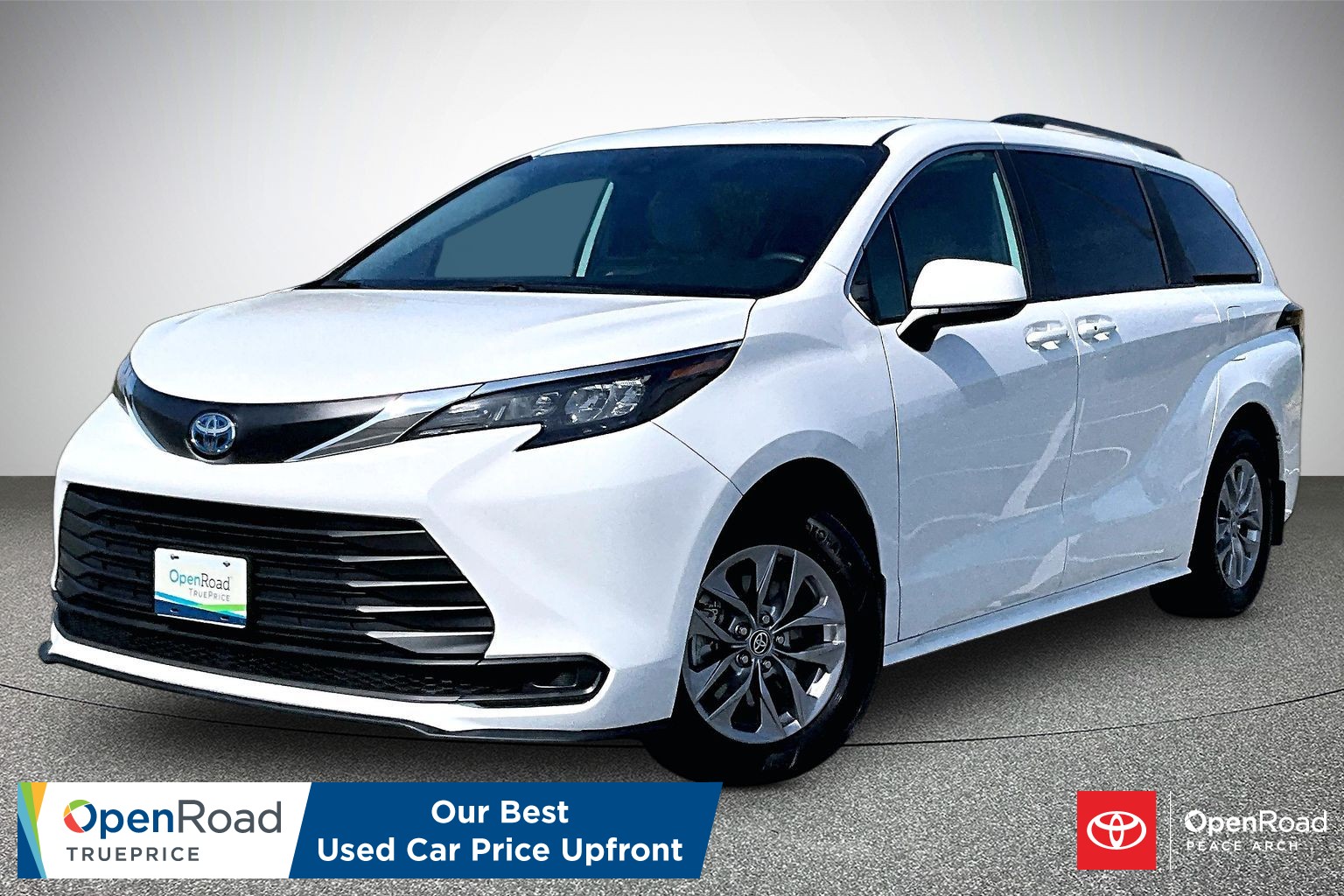 White 2025 Toyota Sienna Minivan All-Wheel Drive Automatic