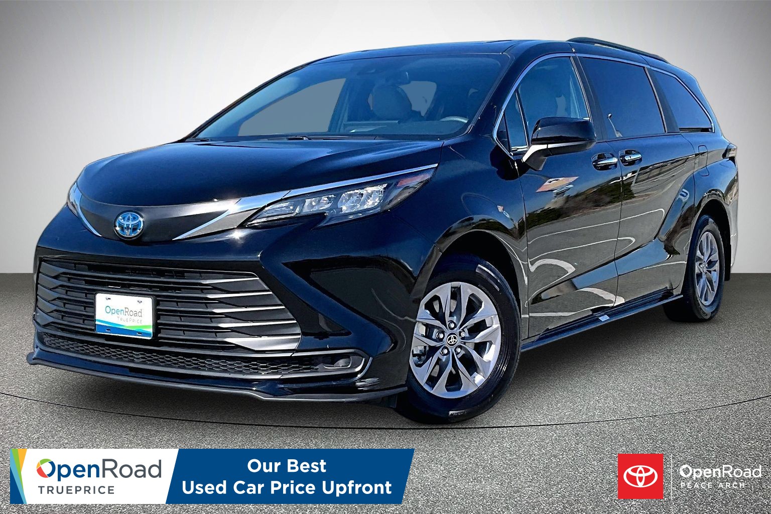 Midnight Black Metallic 2025 Toyota Sienna Minivan Front-Wheel Drive Automatic