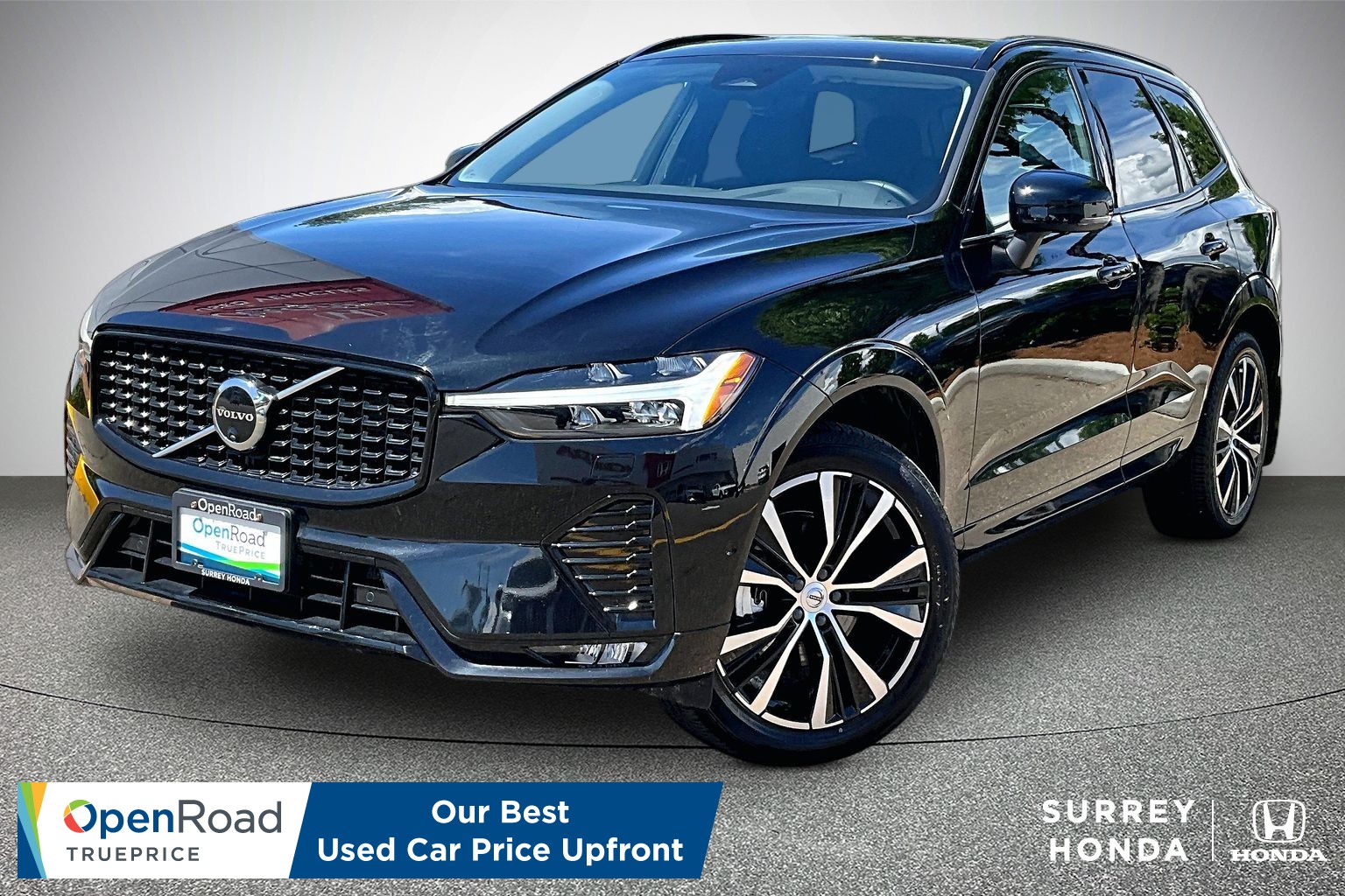 Onyx Black Metallic 2025 Volvo XC60 B5 Plus Dark Theme AWD SUV / Crossover All-Wheel Drive Automatic
