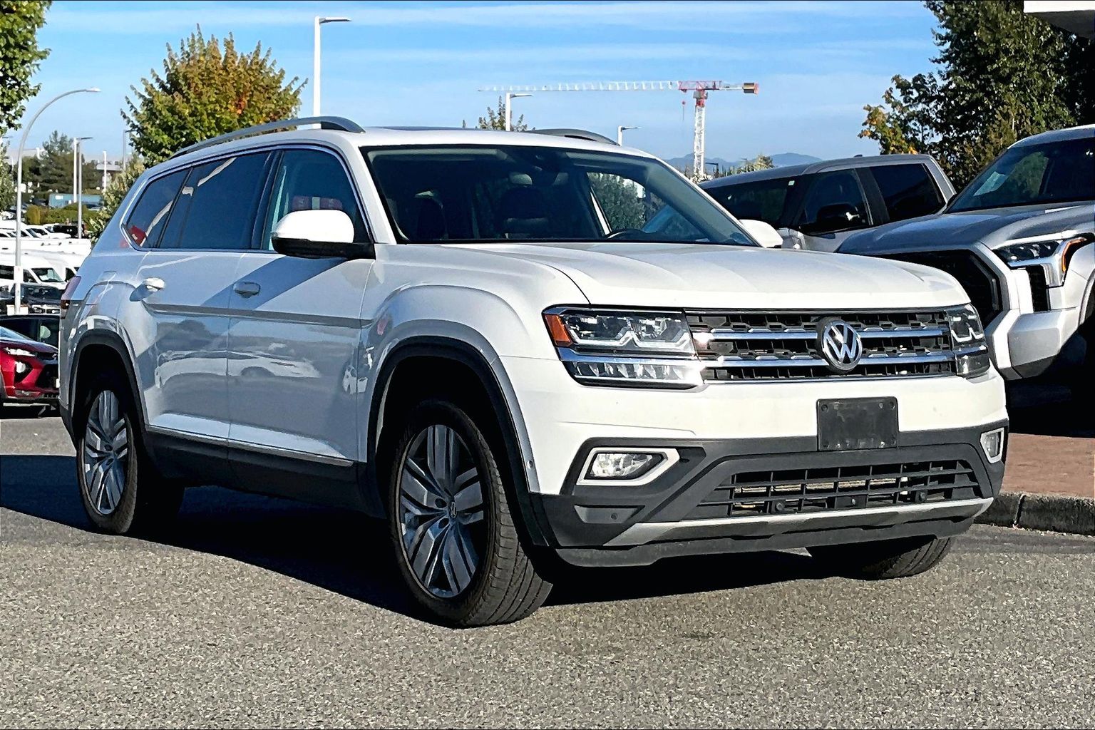 Pure White 2018 Volkswagen Atlas SUV / Crossover Automatic