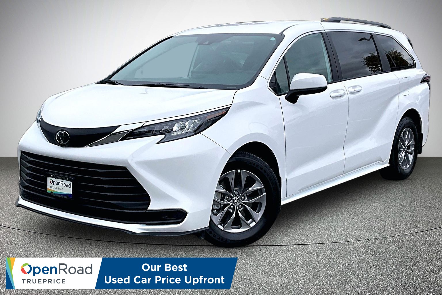 White 2026 Toyota Sienna Minivan Front-Wheel Drive Automatic
