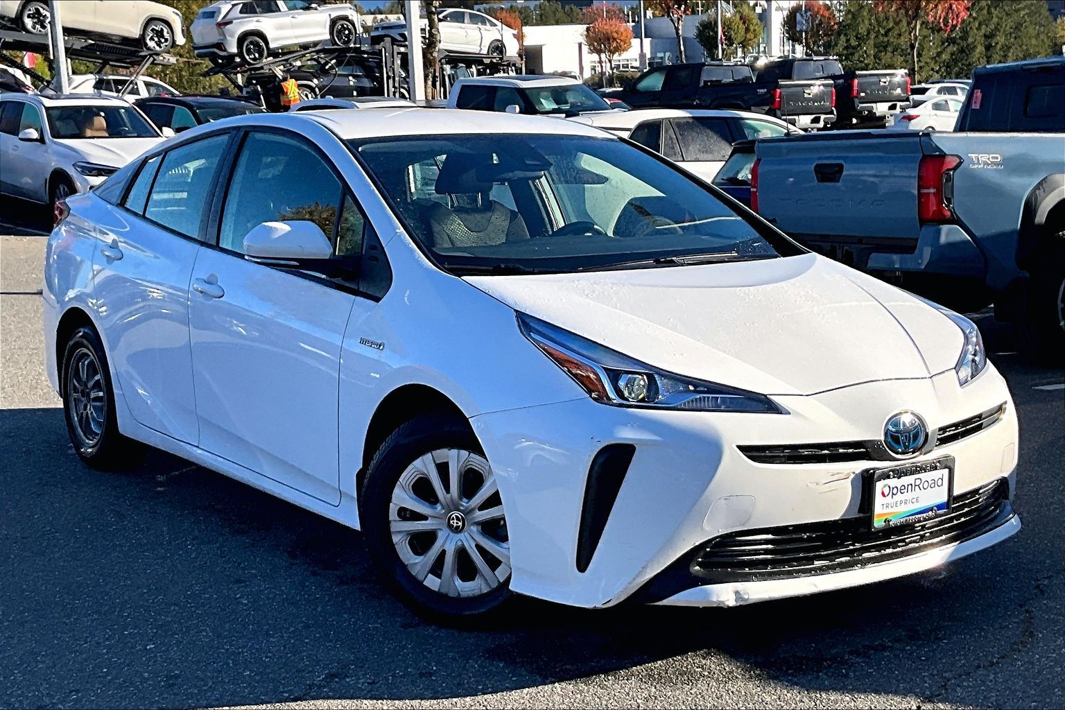 Super White 2022 Toyota Prius Hatchback Front-Wheel Drive Automatic