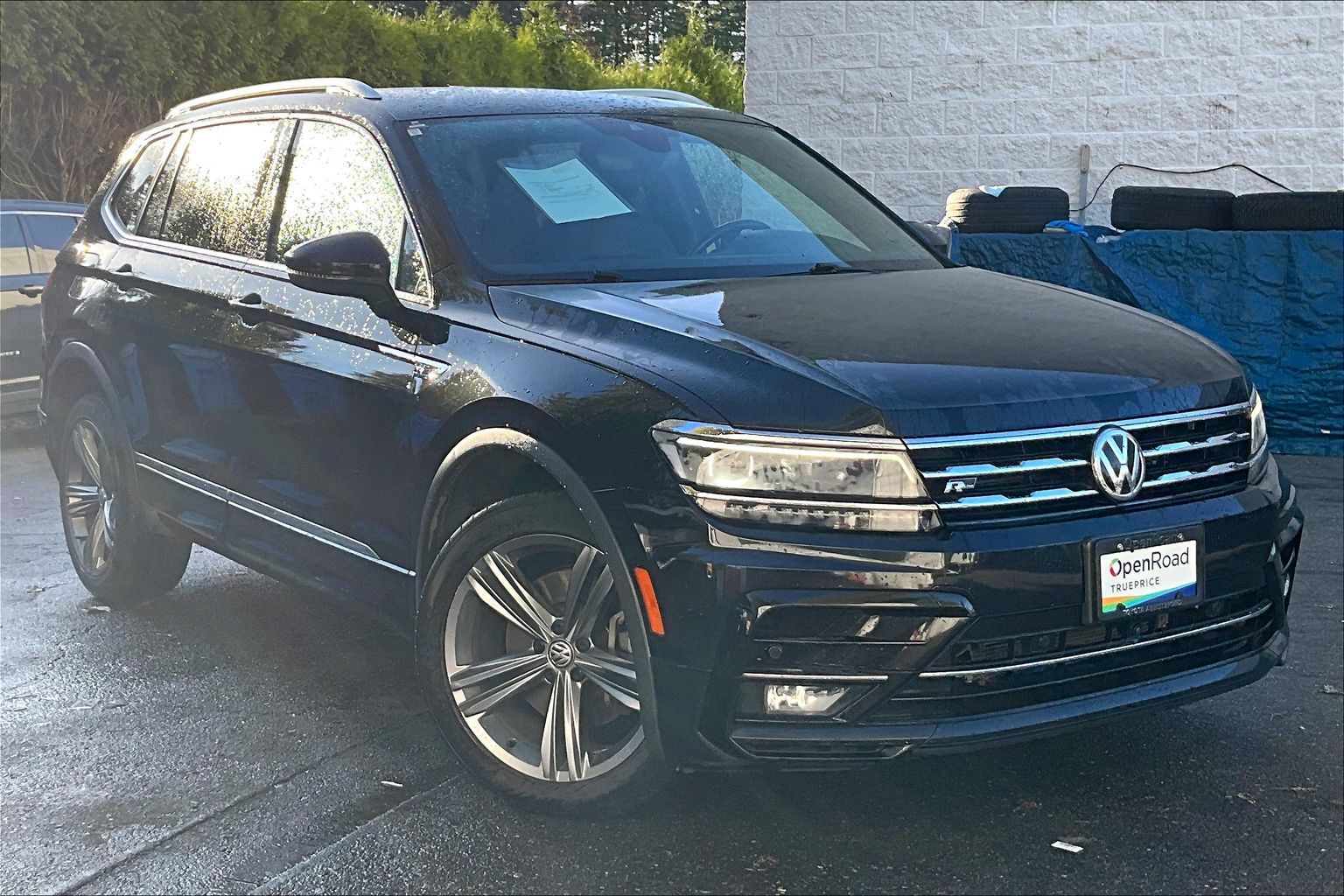 Deep Black Pearl 2021 Volkswagen Tiguan SUV / Crossover Automatic