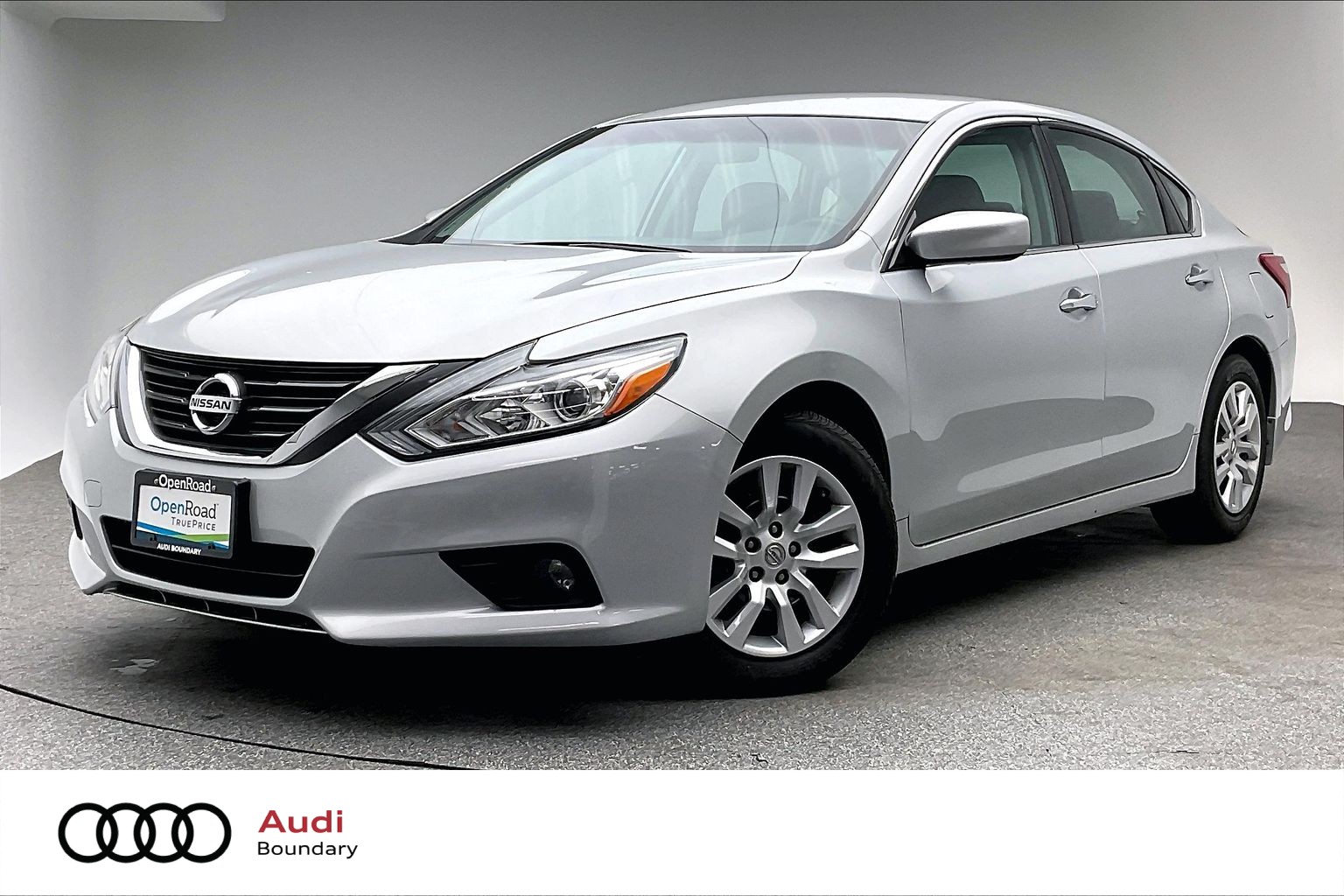 Brilliant Silver Met 2016 Nissan Altima Sedan Front-Wheel Drive Automatic