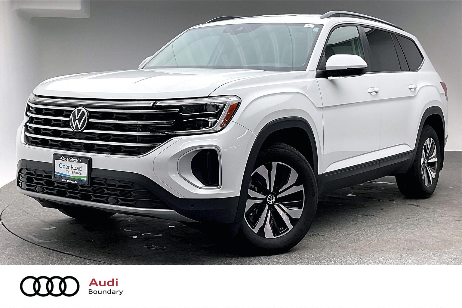 Pure White 2025 Volkswagen Atlas SUV / Crossover  Automatic