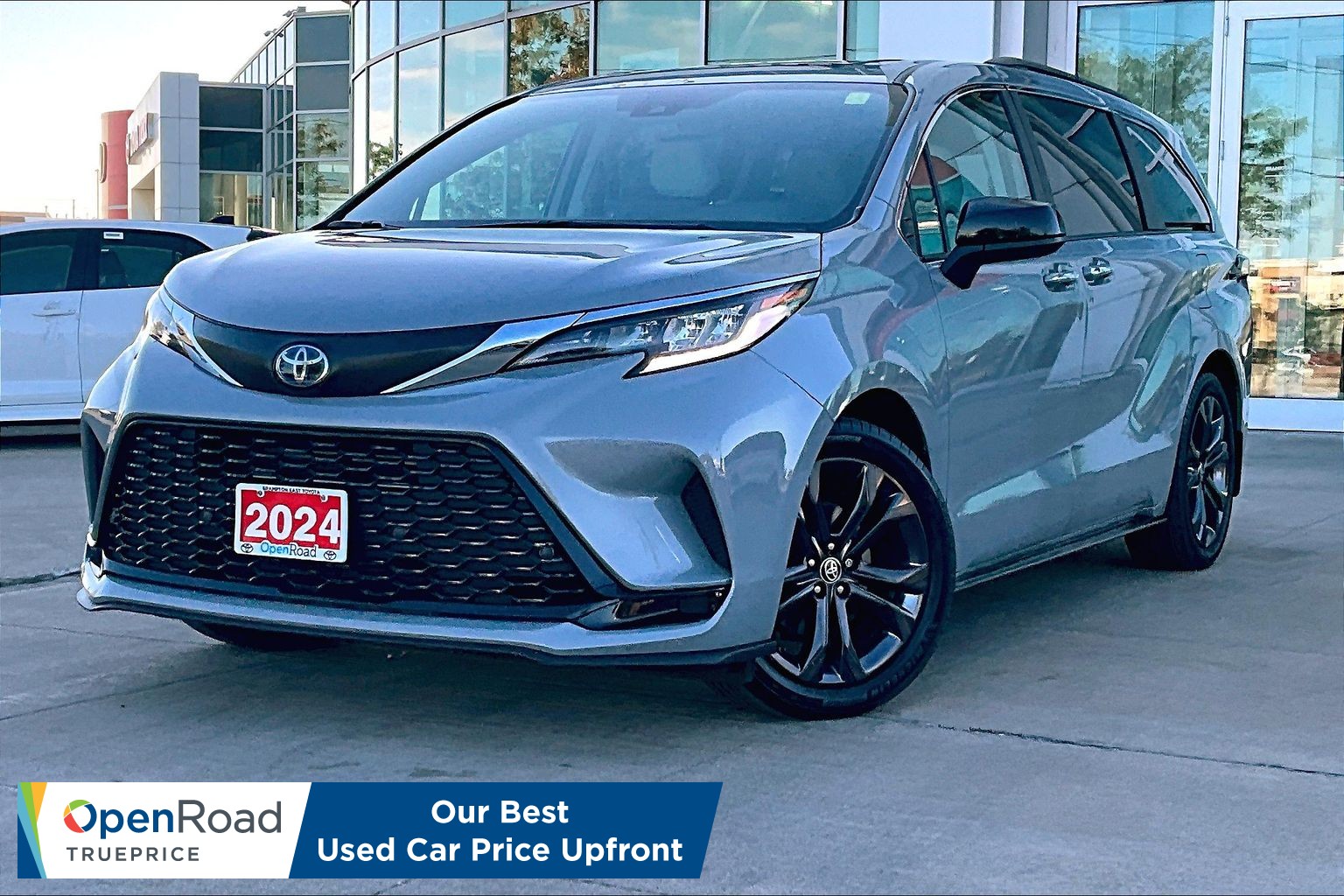 CEMENT 2024 Toyota Sienna Minivan Front-Wheel Drive Automatic