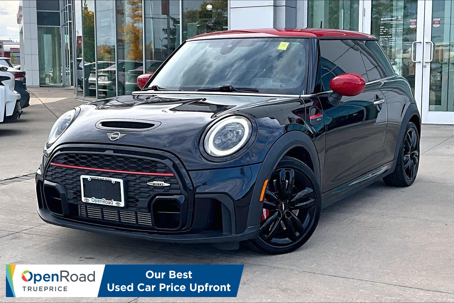 Black 2022 MINI Cooper Hatchback Front-Wheel Drive