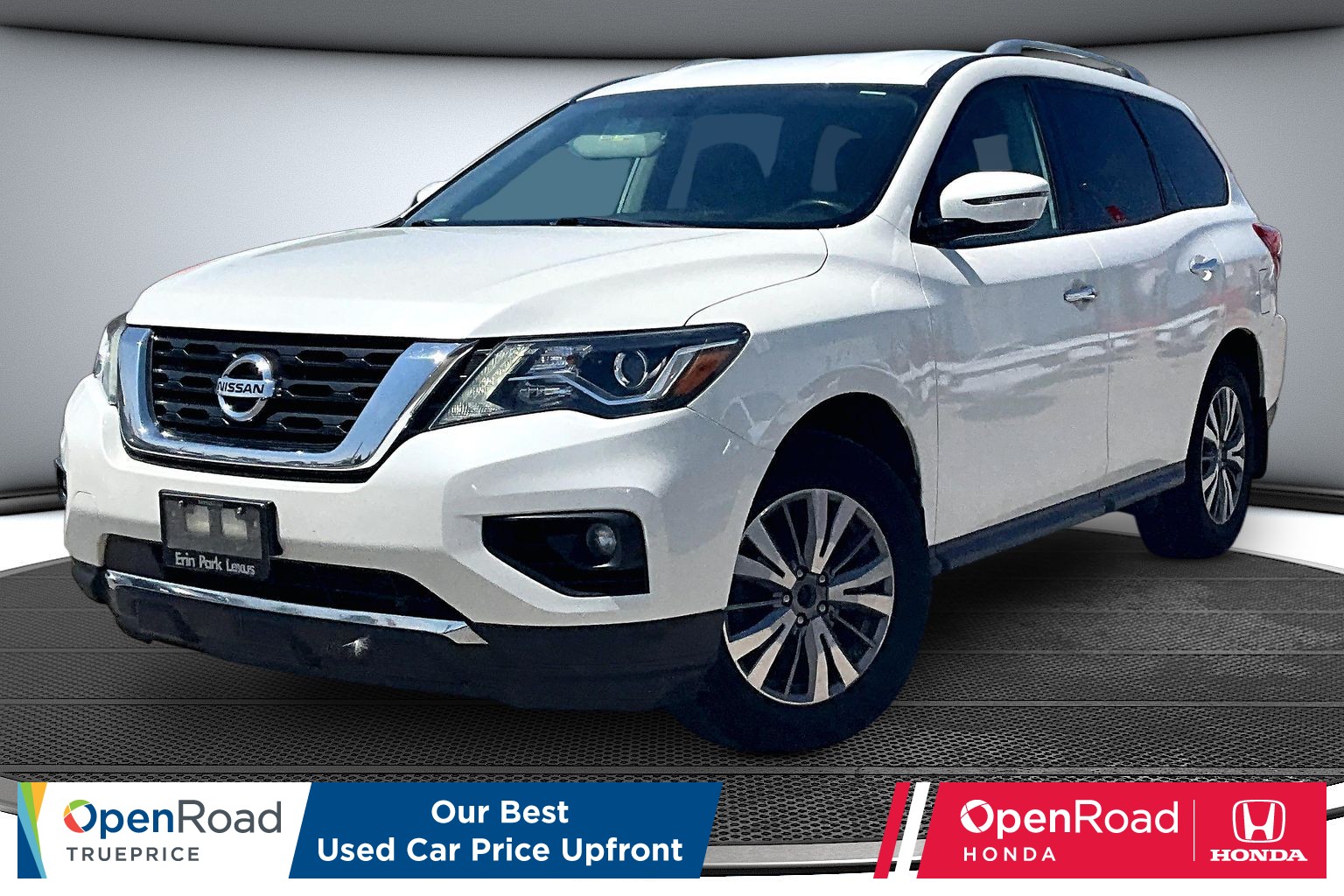 Pearl White 2018 Nissan Pathfinder SUV / Crossover Four-Wheel Drive Automatic