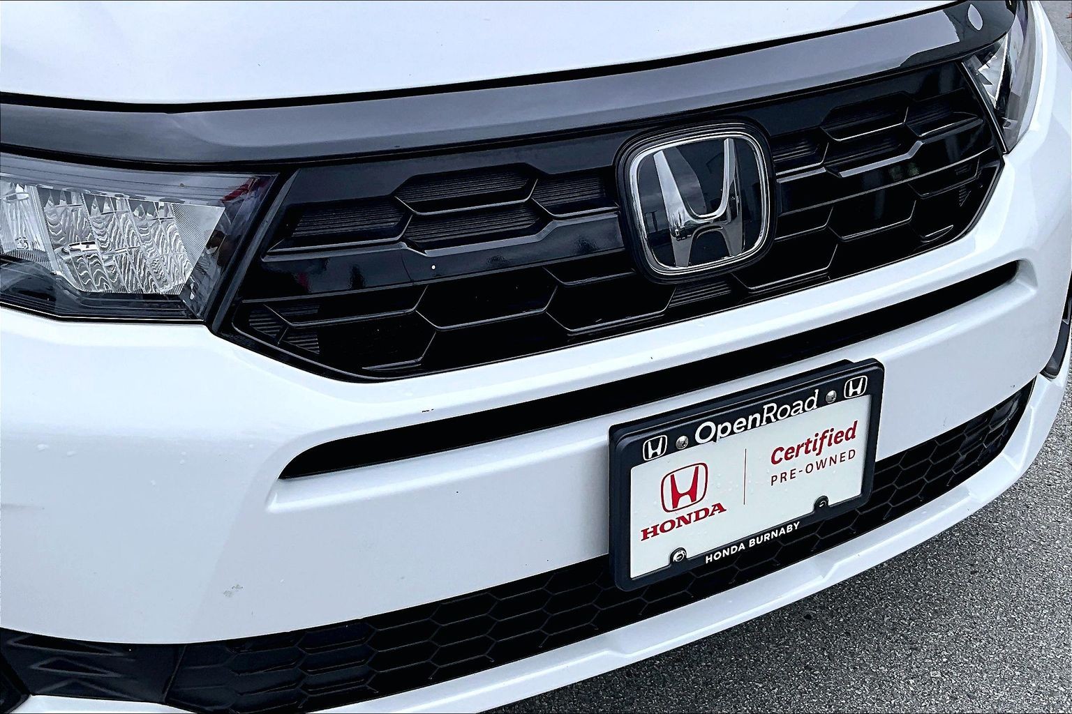 Platinum White Pearl 2025 Honda Odyssey Minivan Front-Wheel Drive Automatic