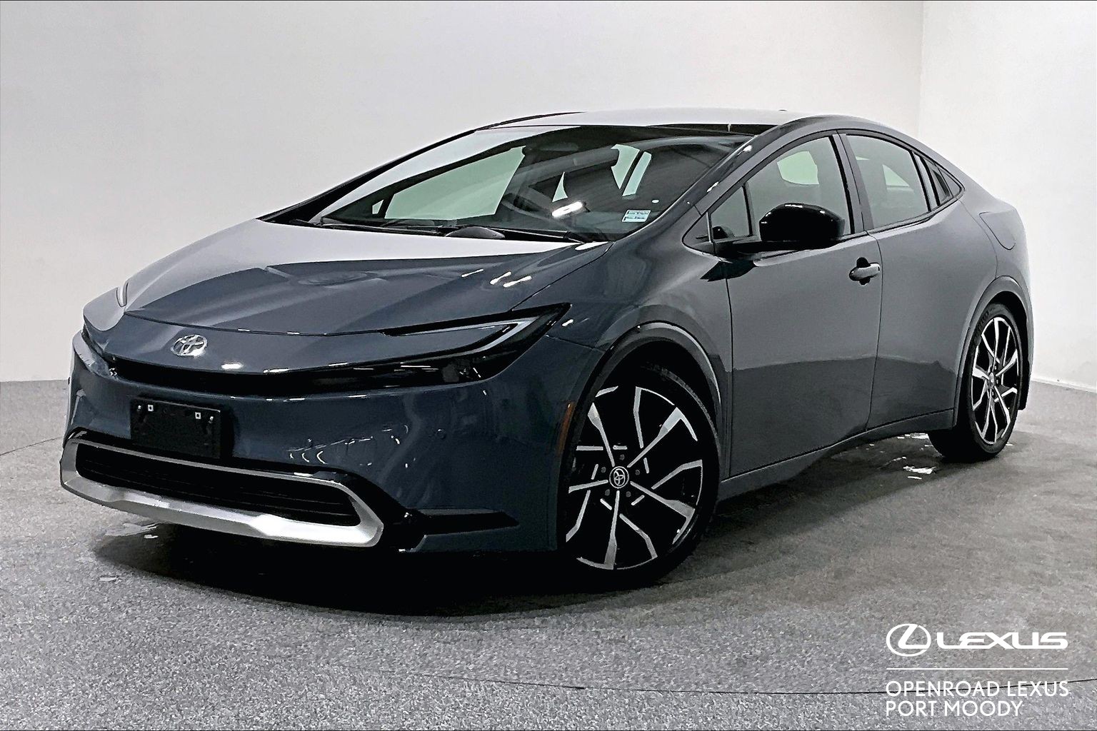 2025 Toyota Prius Plug-In Hybrid XSE FWD