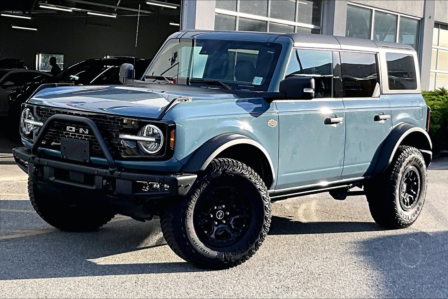 Area 51 Blue 2023 Ford Bronco SUV / Crossover Four-Wheel Drive Automatic