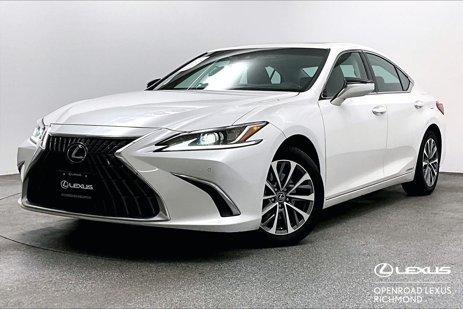 Eminent White Pearl 2022 Lexus ES Hybrid Sedan Front-Wheel Drive Automatic