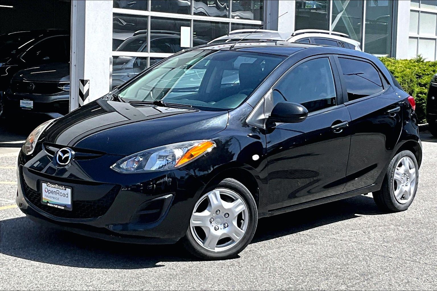 Jet Black Mica 2014 Mazda MAZDA2 GX Hatchback Automatic