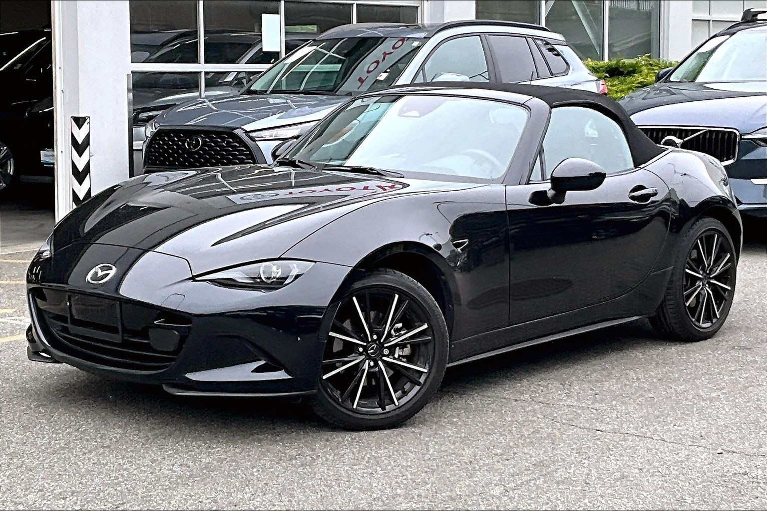 Jet Black Mica 2025 Mazda MX-5 GT RWD Convertible Automatic
