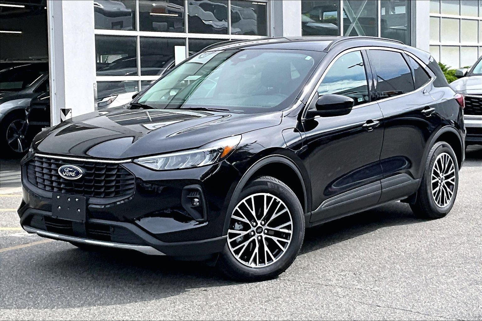 Agate Black Metallic 2025 Ford Escape Hybrid Plug-in SUV / Crossover Front-Wheel Drive Automatic