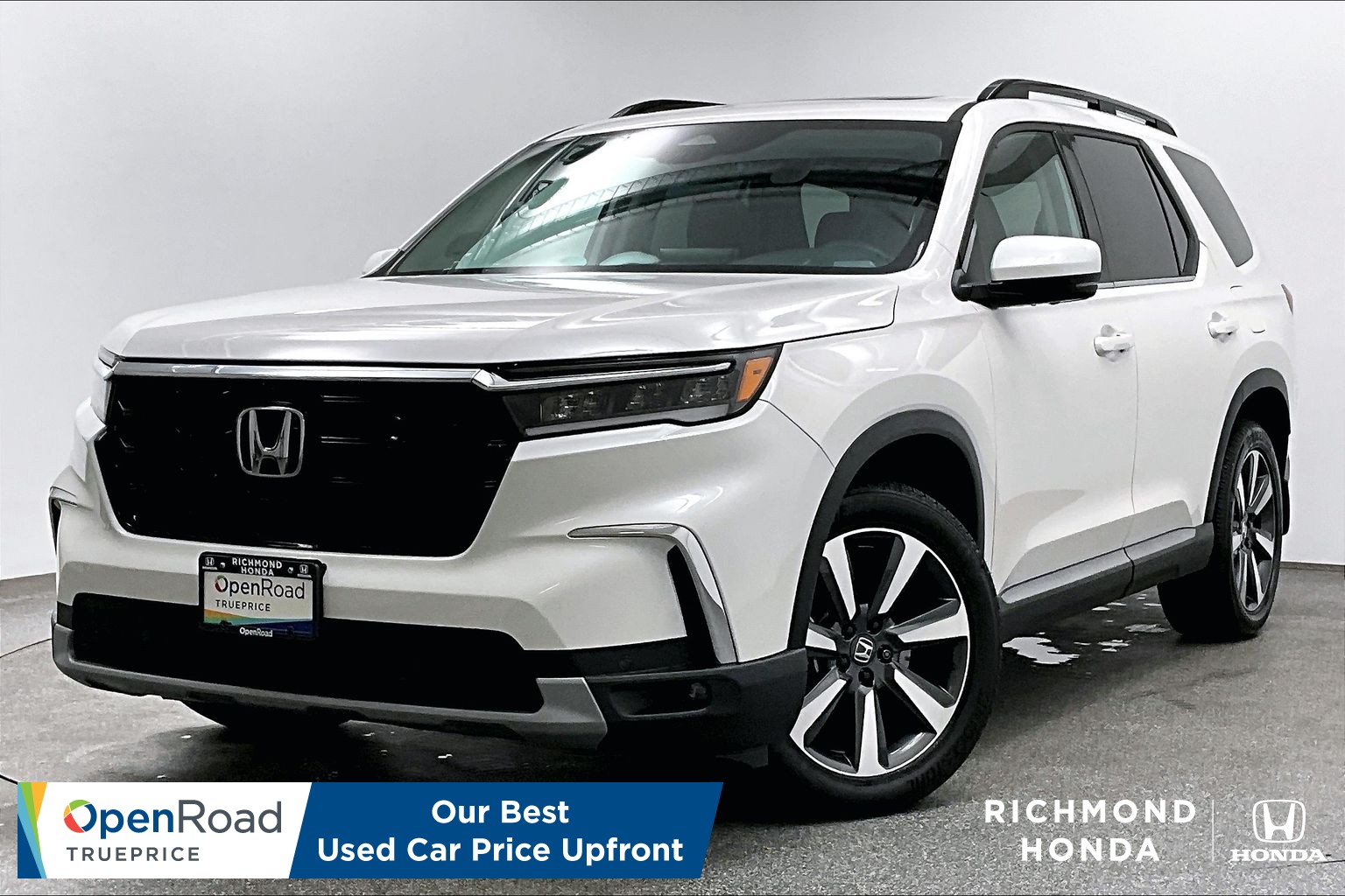 Platinum White Pearl 2025 Honda Pilot SUV / Crossover All-Wheel Drive Automatic