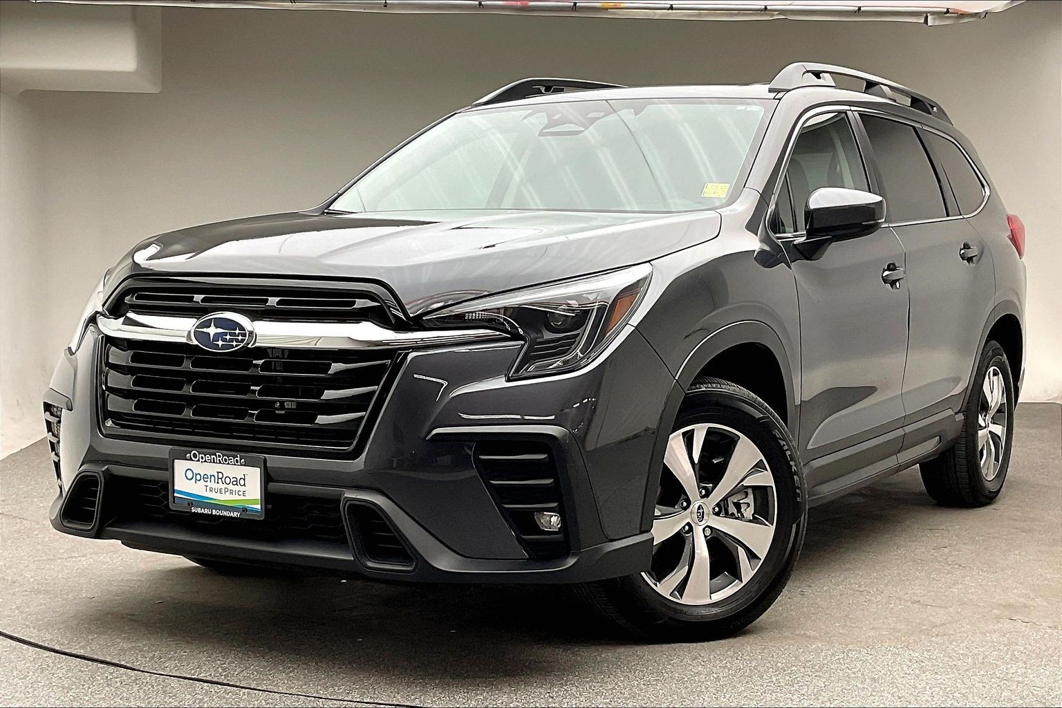 Subaru Ascent Touring AWD with Captains Chairs 2024