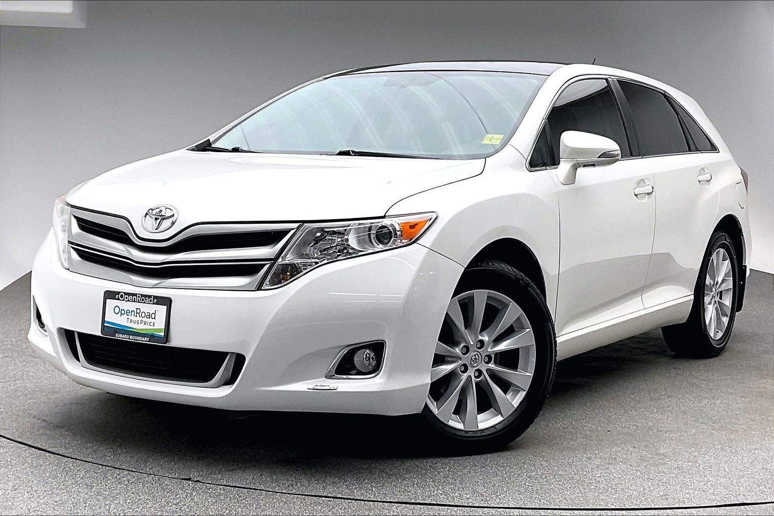 White (Blizzard Pearl) 2013 Toyota Venza SUV / Crossover Automatic