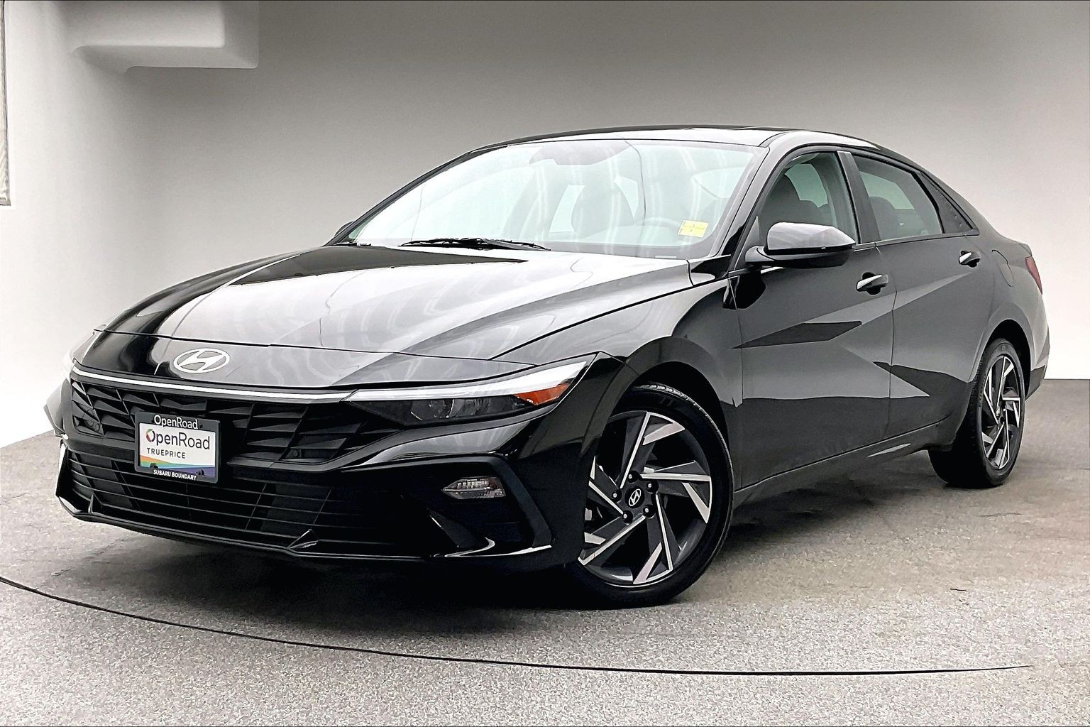 Black 2025 Hyundai Elantra Sedan Automatic