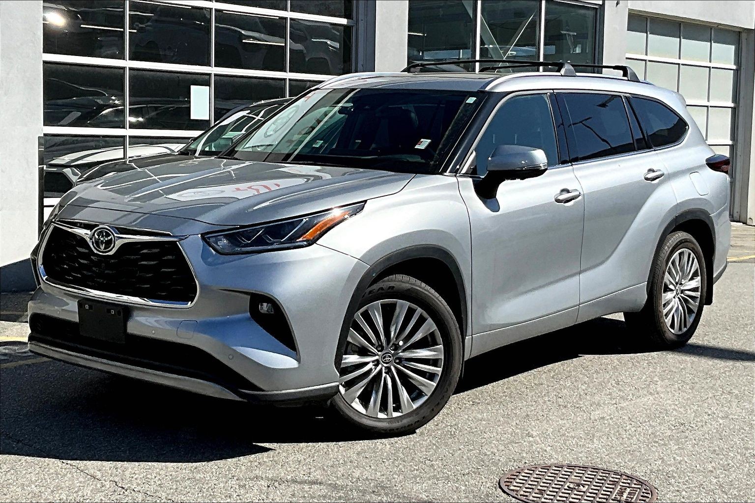 2025 Toyota Highlander Platinum AWD