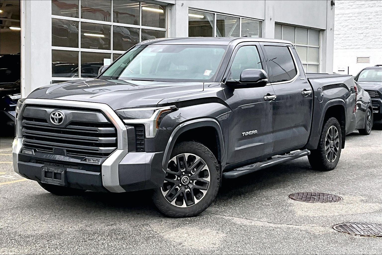 2022 Toyota Tundra Limited CrewMax Cab 4WD